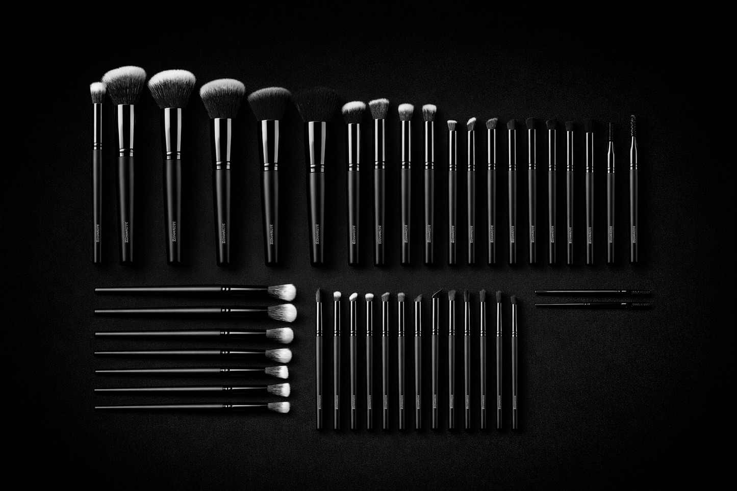 PUREGLEAMS 61-PIECE LUMINOUS BEAUTY ESSENTIALS