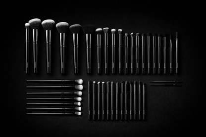 PUREGLEAMS 61-PIECE LUMINOUS BEAUTY ESSENTIALS